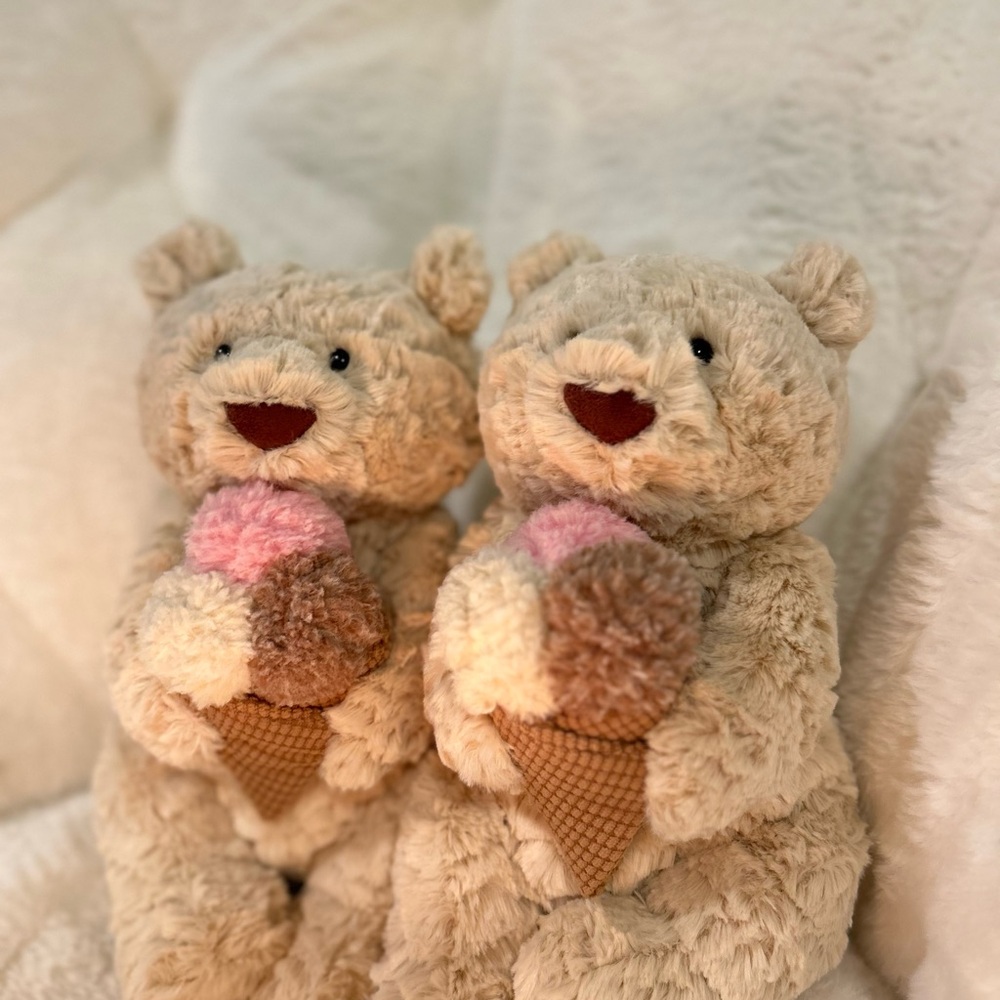Jellycat Oatus Bears with Ice Cream